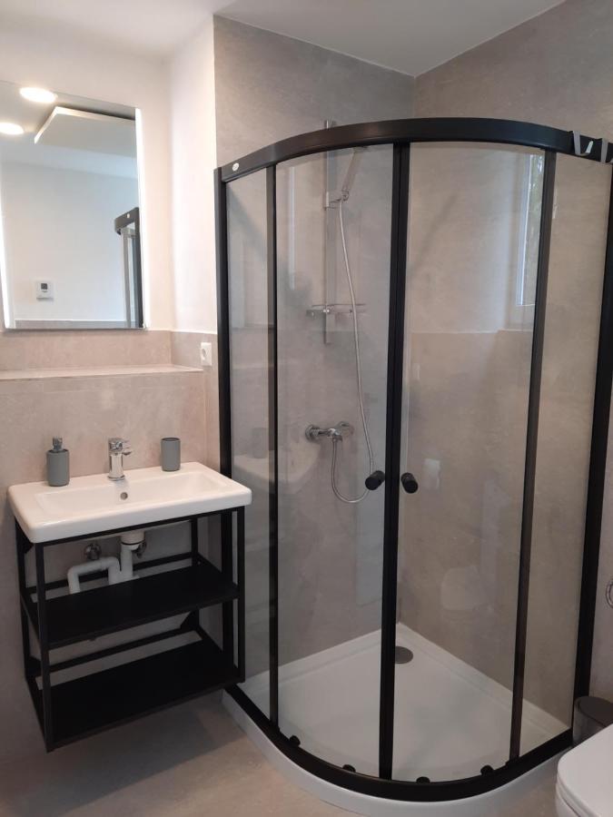 Liptovský Mikuláš Apartman Fillomena מראה חיצוני תמונה