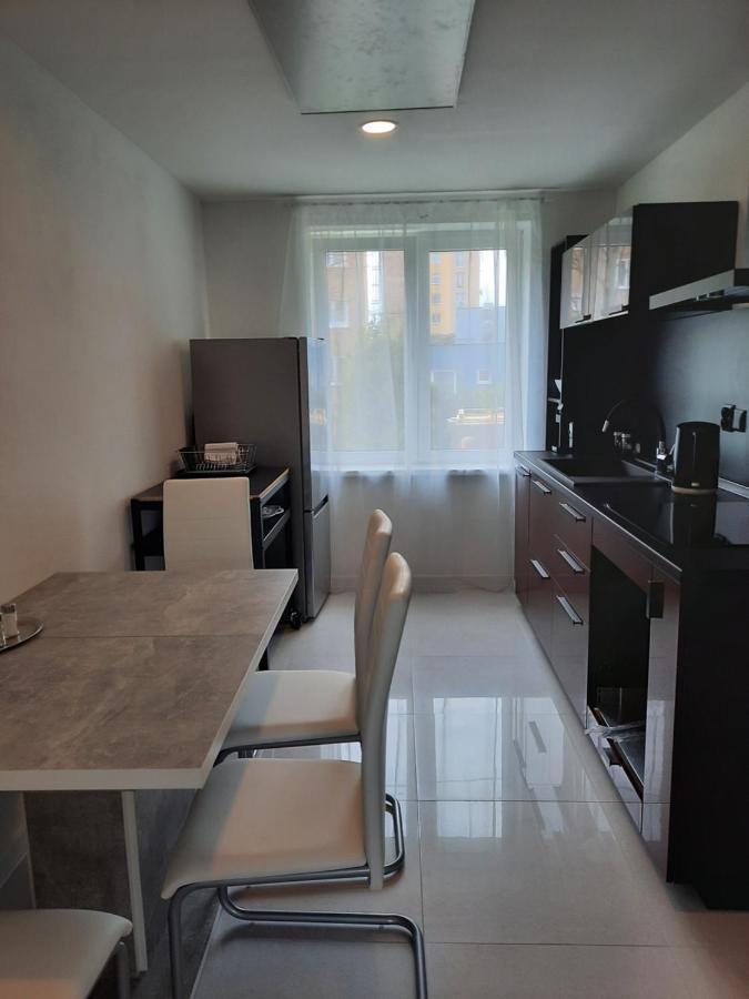 Liptovský Mikuláš Apartman Fillomena מראה חיצוני תמונה